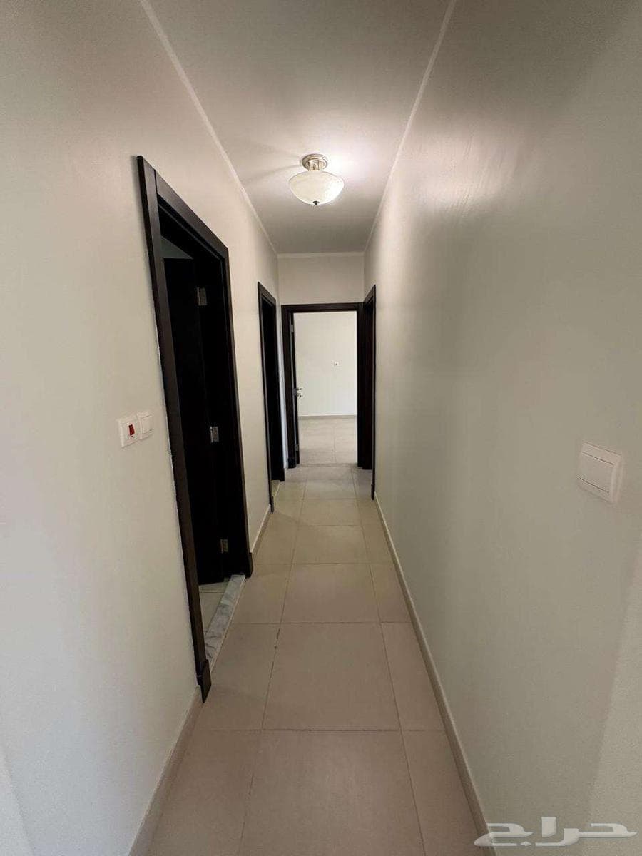 2 bedroom apartment in Al Murooj 5