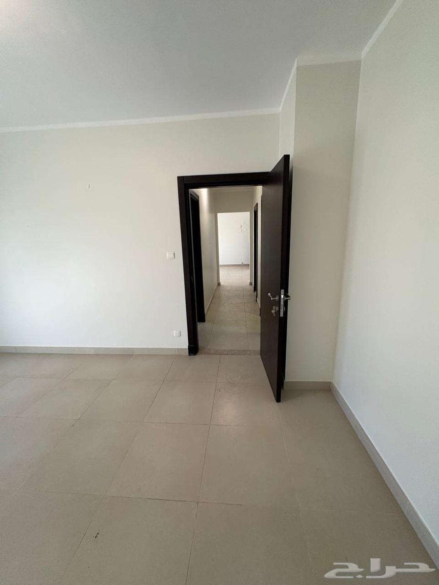 2 bedroom apartment in Al Murooj 7