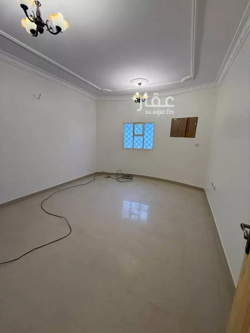 5 bedroom apartment in Irqah 17