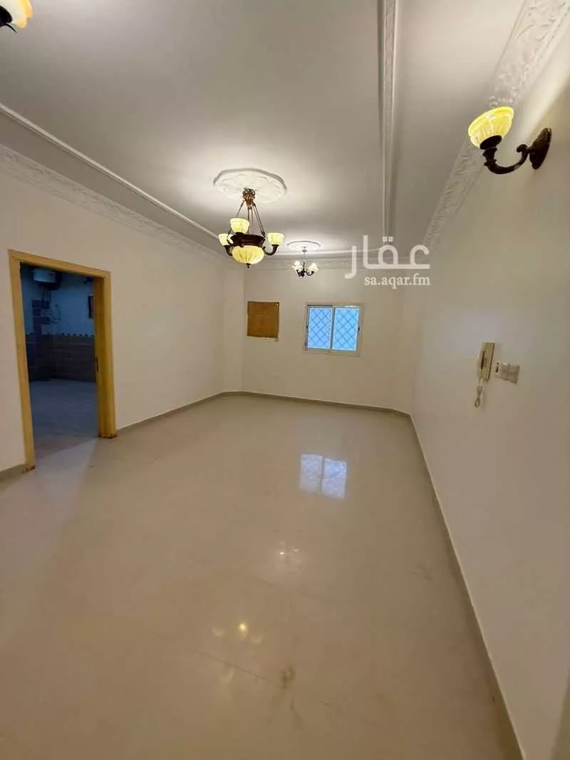 5 bedroom apartment in Irqah 20