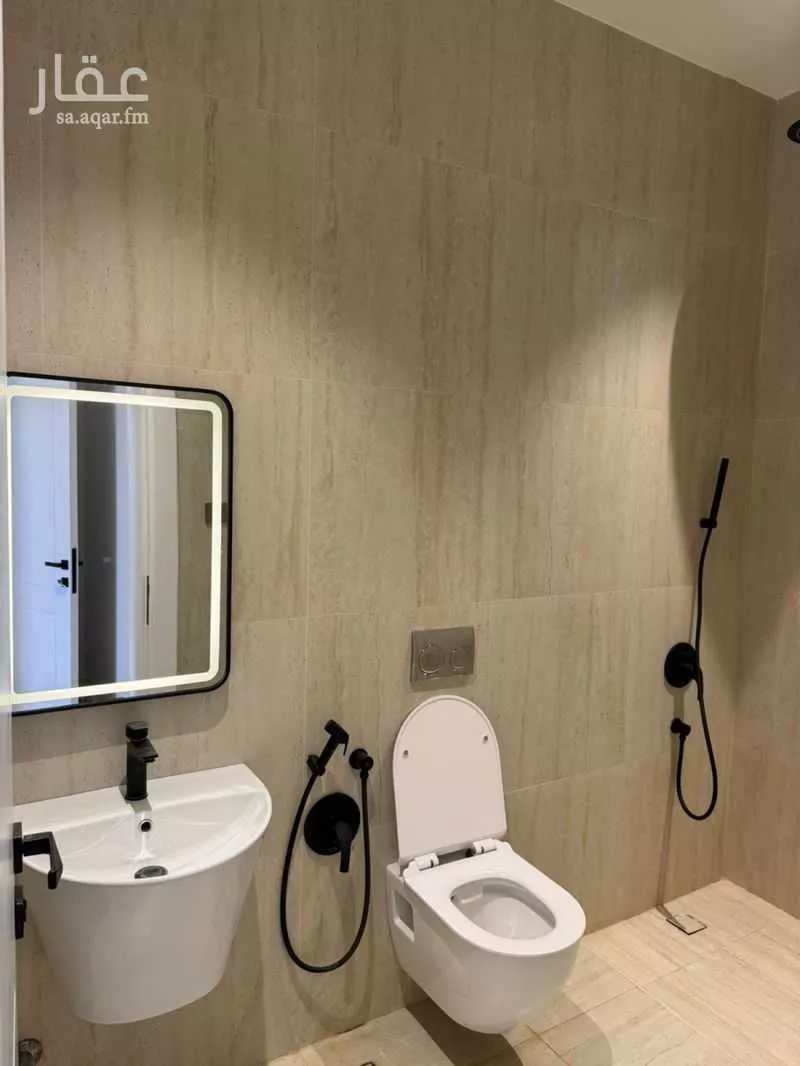 3 bedroom apartment in Al Rimal 10