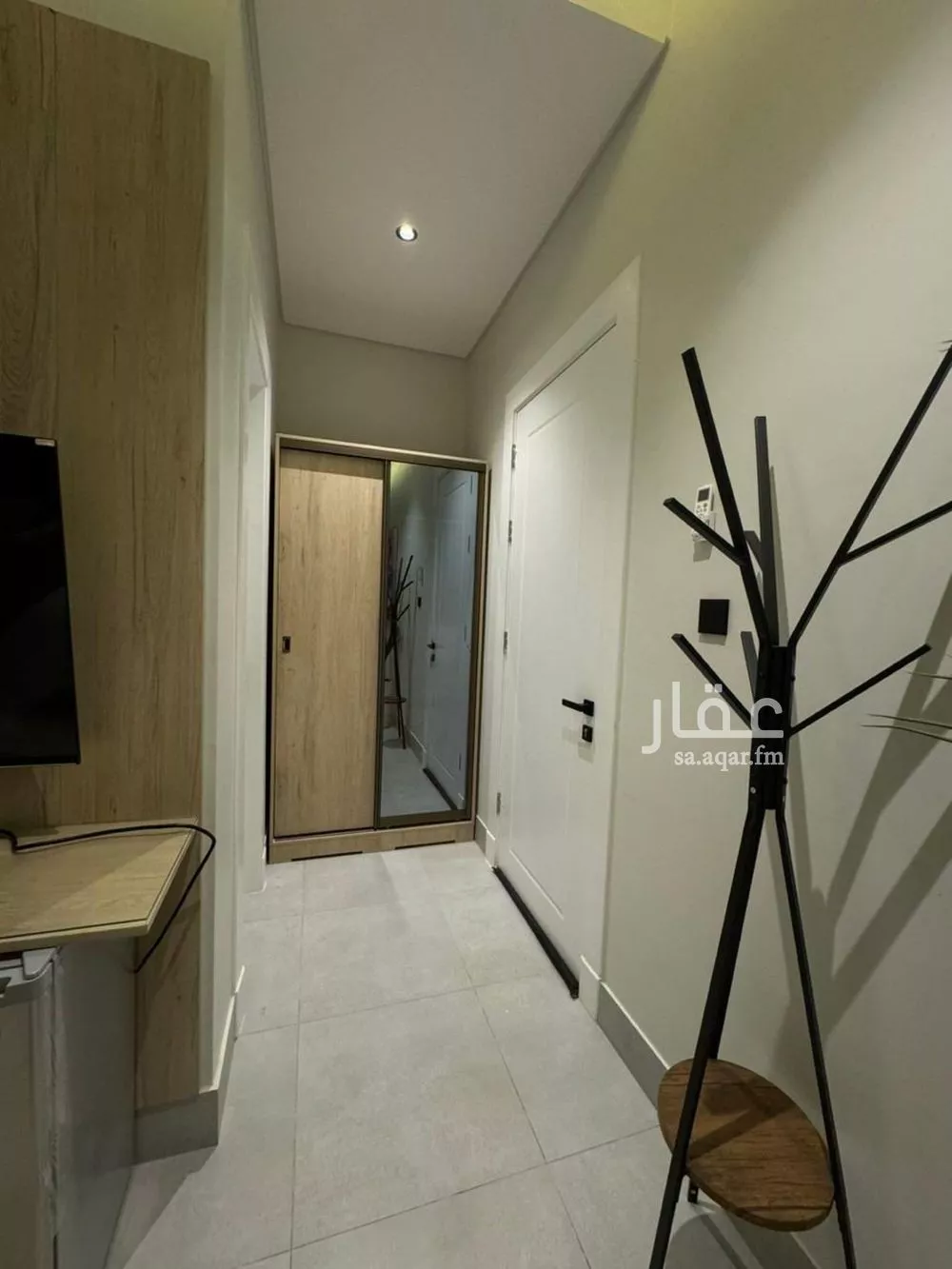 شقة 1 غرف في النرجس 5