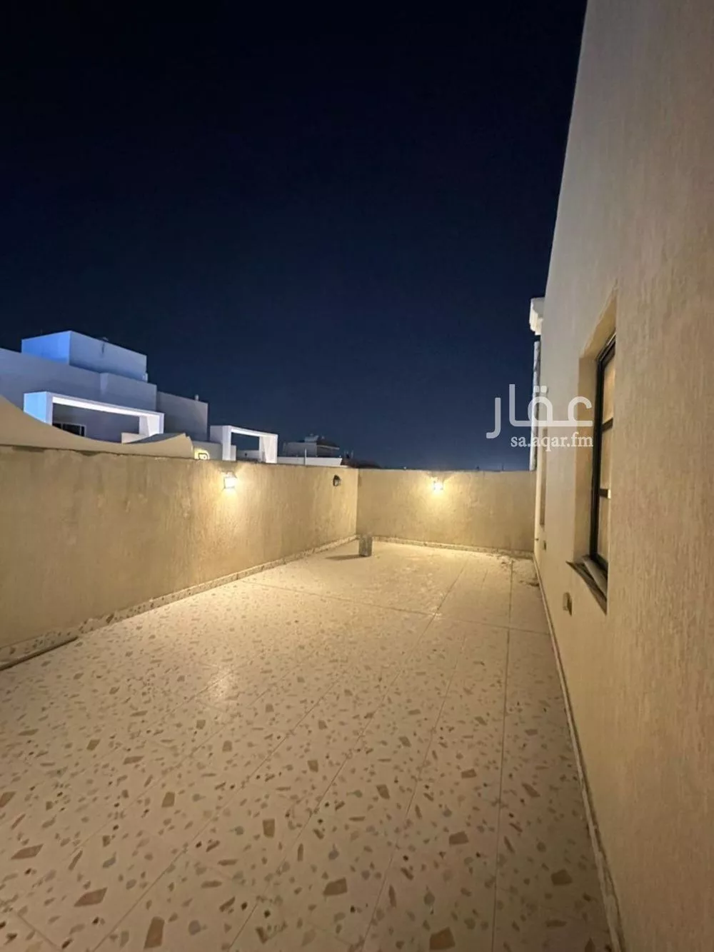 5 bedroom apartment in Al Aziziyah 4