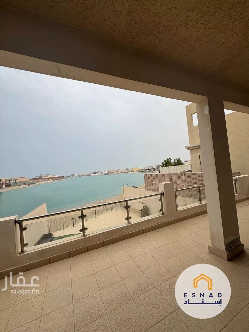 فيلا 8 غرف في المرجان 1