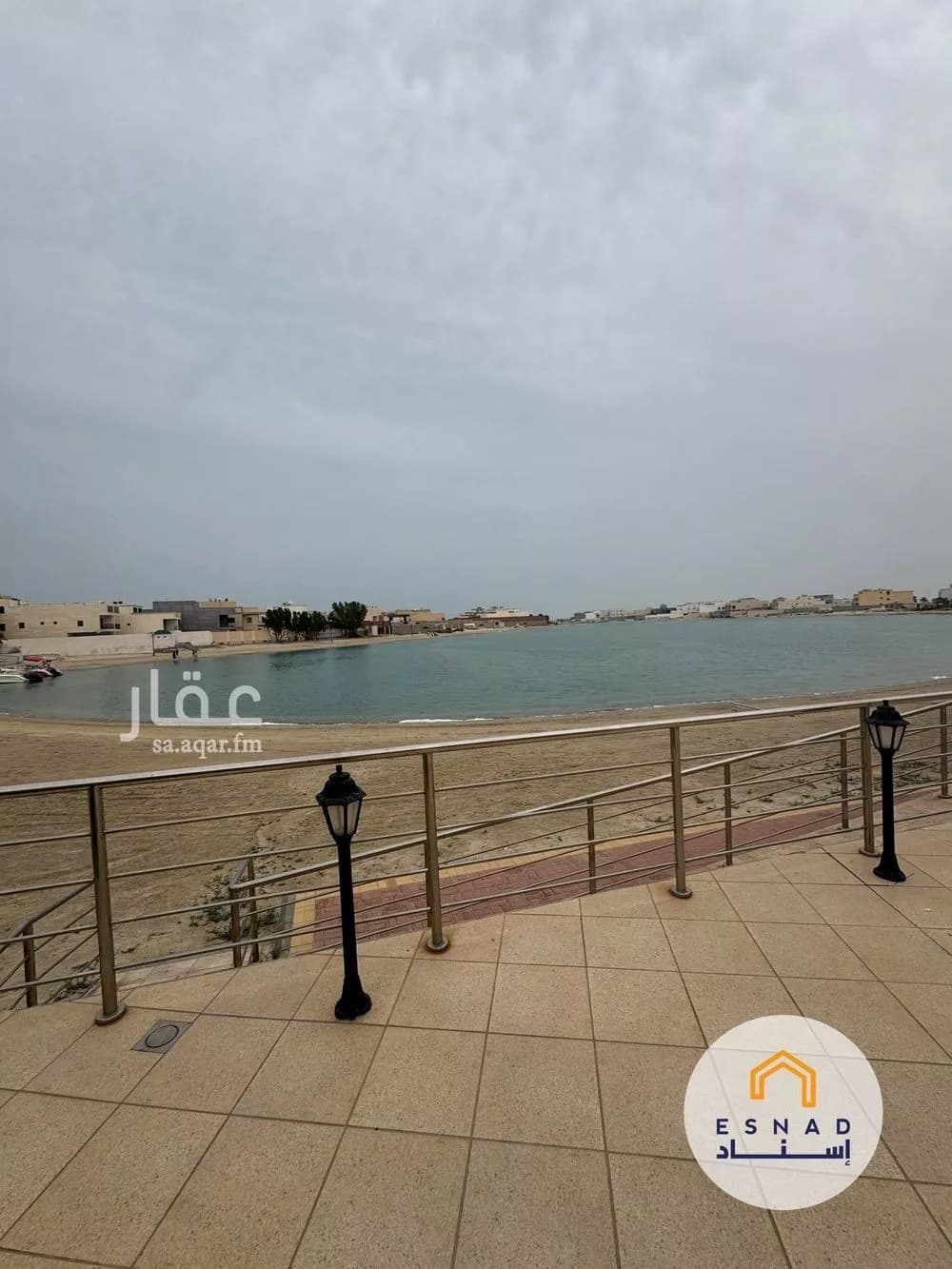 فيلا 8 غرف في المرجان 2