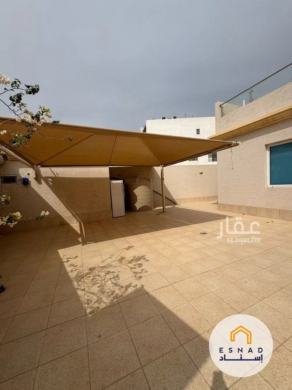 فيلا 8 غرف في المرجان 4