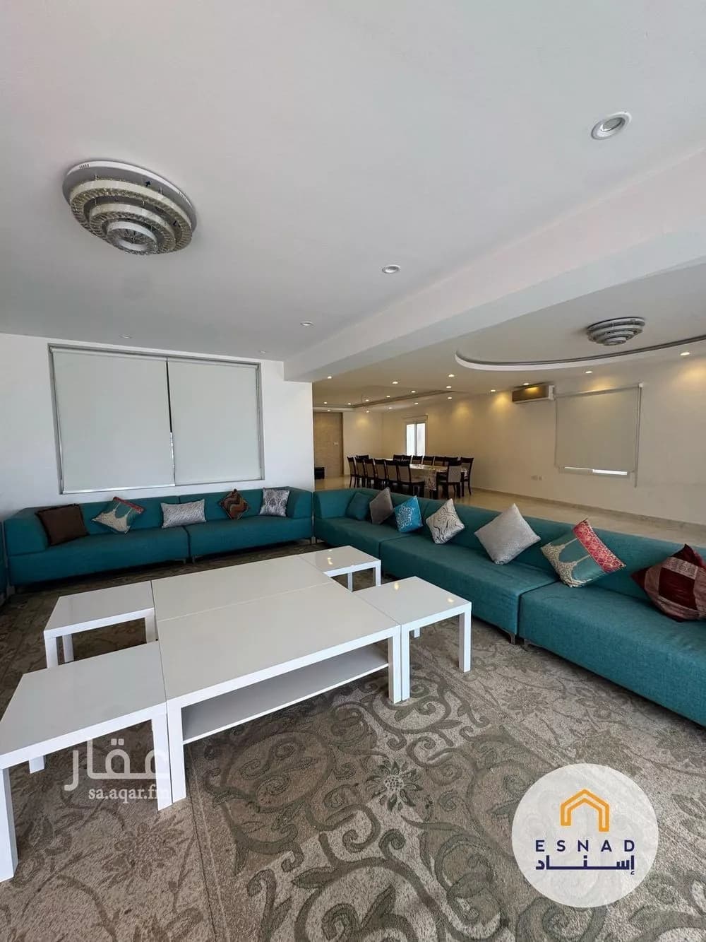 فيلا 8 غرف في المرجان 5