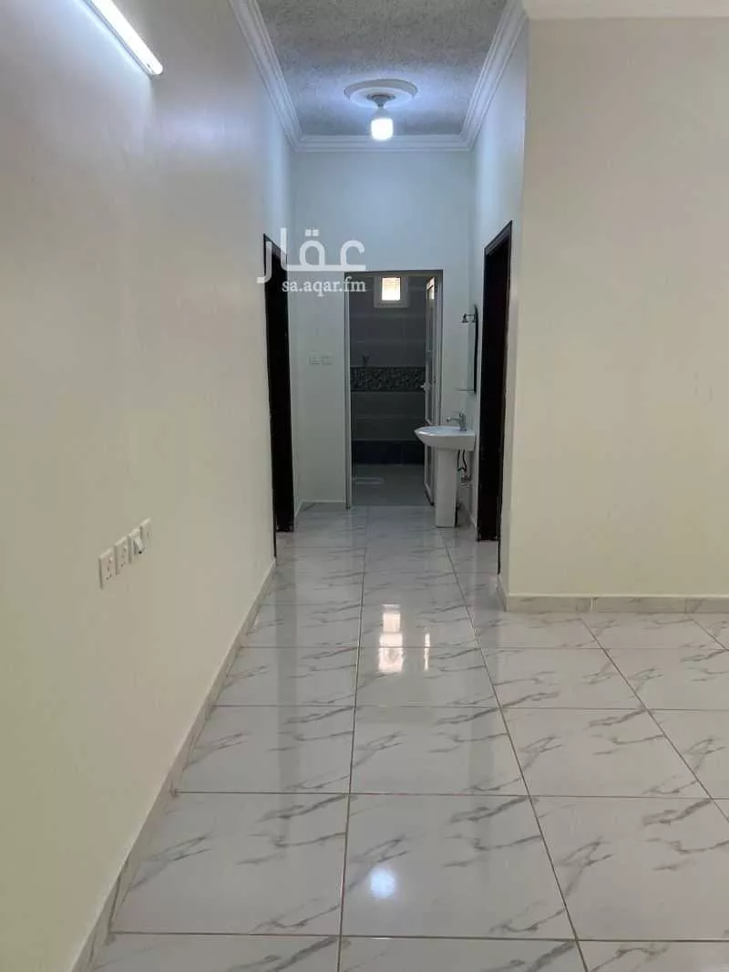 3 bedroom floor in Al Rimal 2