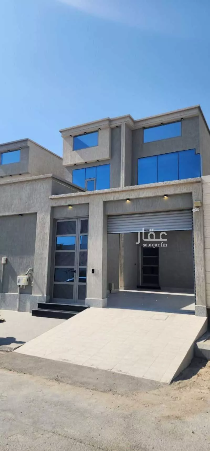 فيلا 6 غرف في الشراع 1