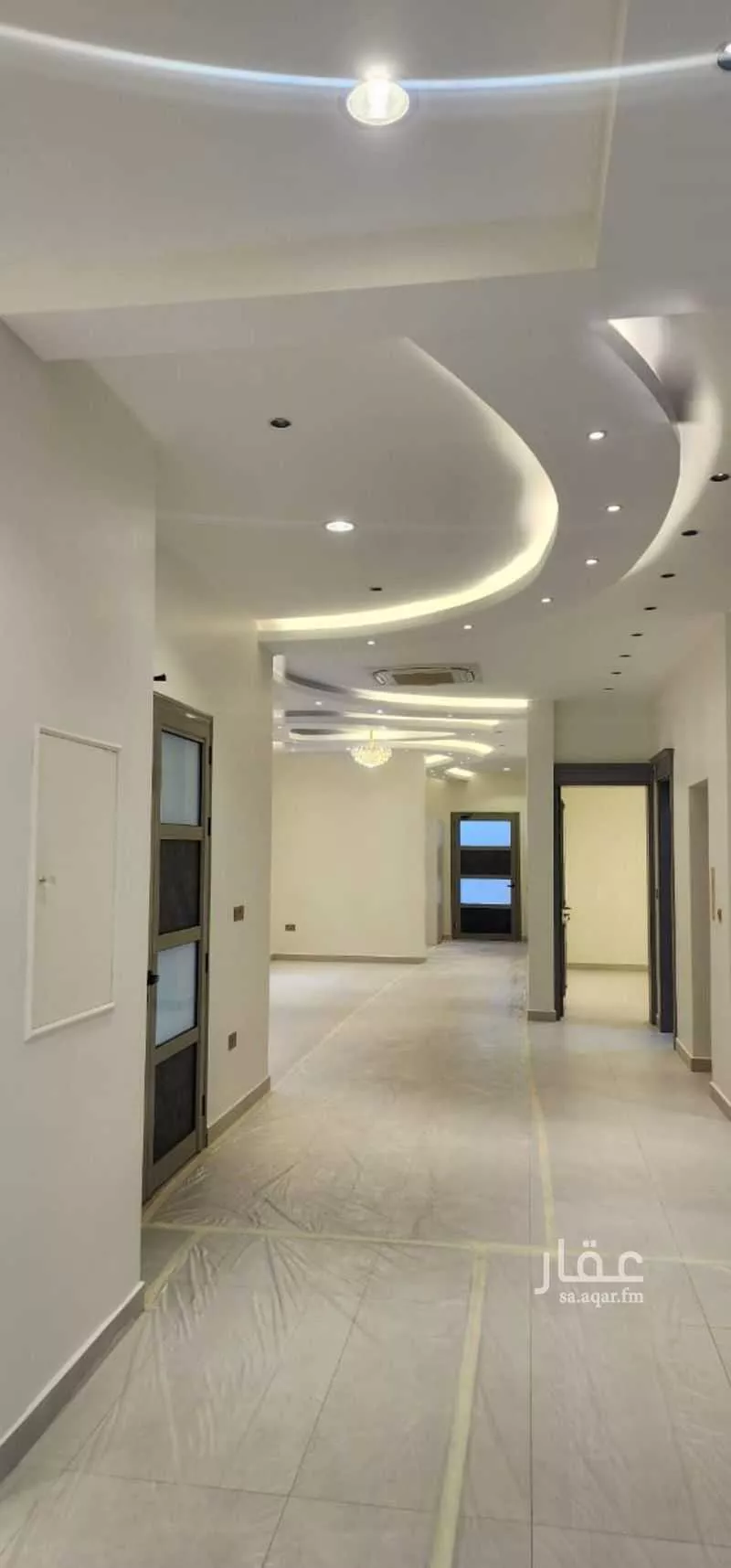 فيلا 6 غرف في الشراع 11