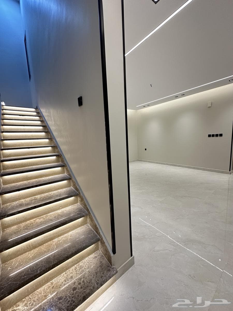 شقة 6 غرف في الجابرة 13