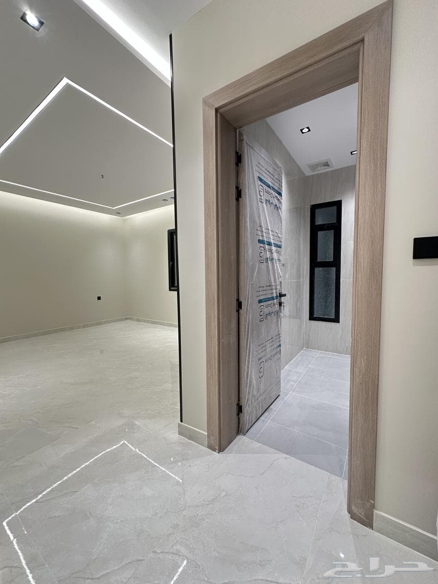 شقة 6 غرف في الجابرة 18