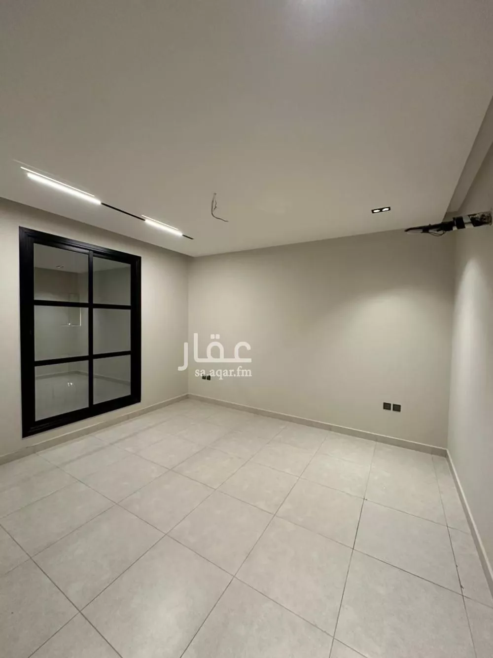 شقة 3 غرف في العزيزية 6