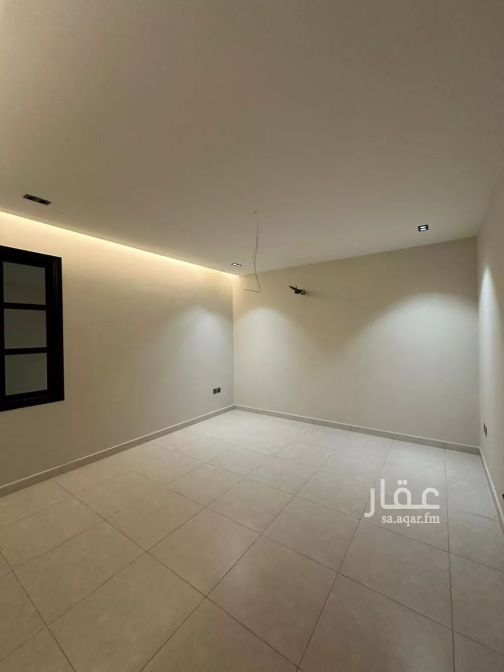 شقة 3 غرف في العزيزية 9