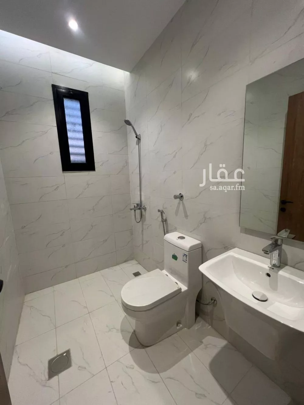 شقة 5 غرف في الفيحاء 3