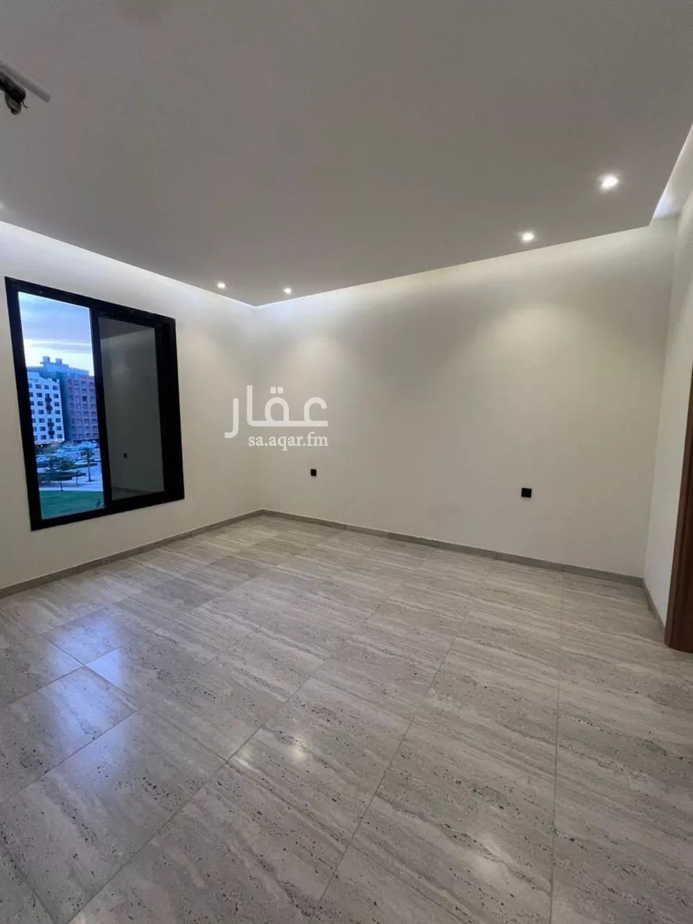 شقة 5 غرف في الفيحاء 8