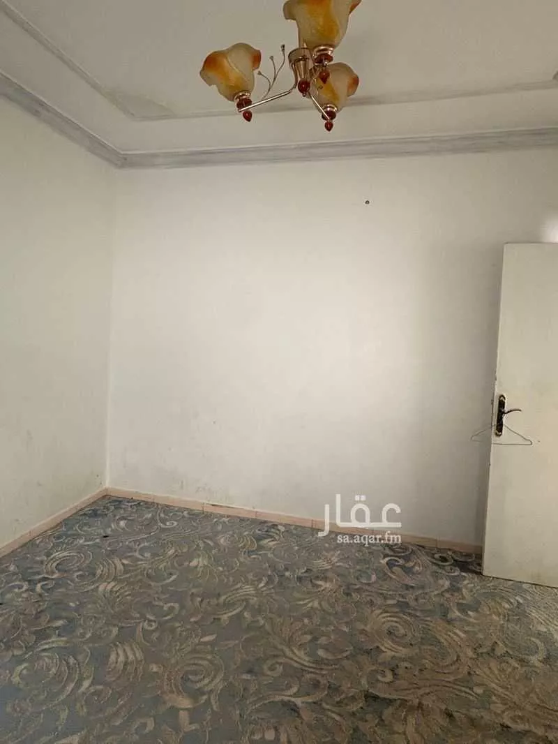 3 bedroom floor in Al Rimal 1