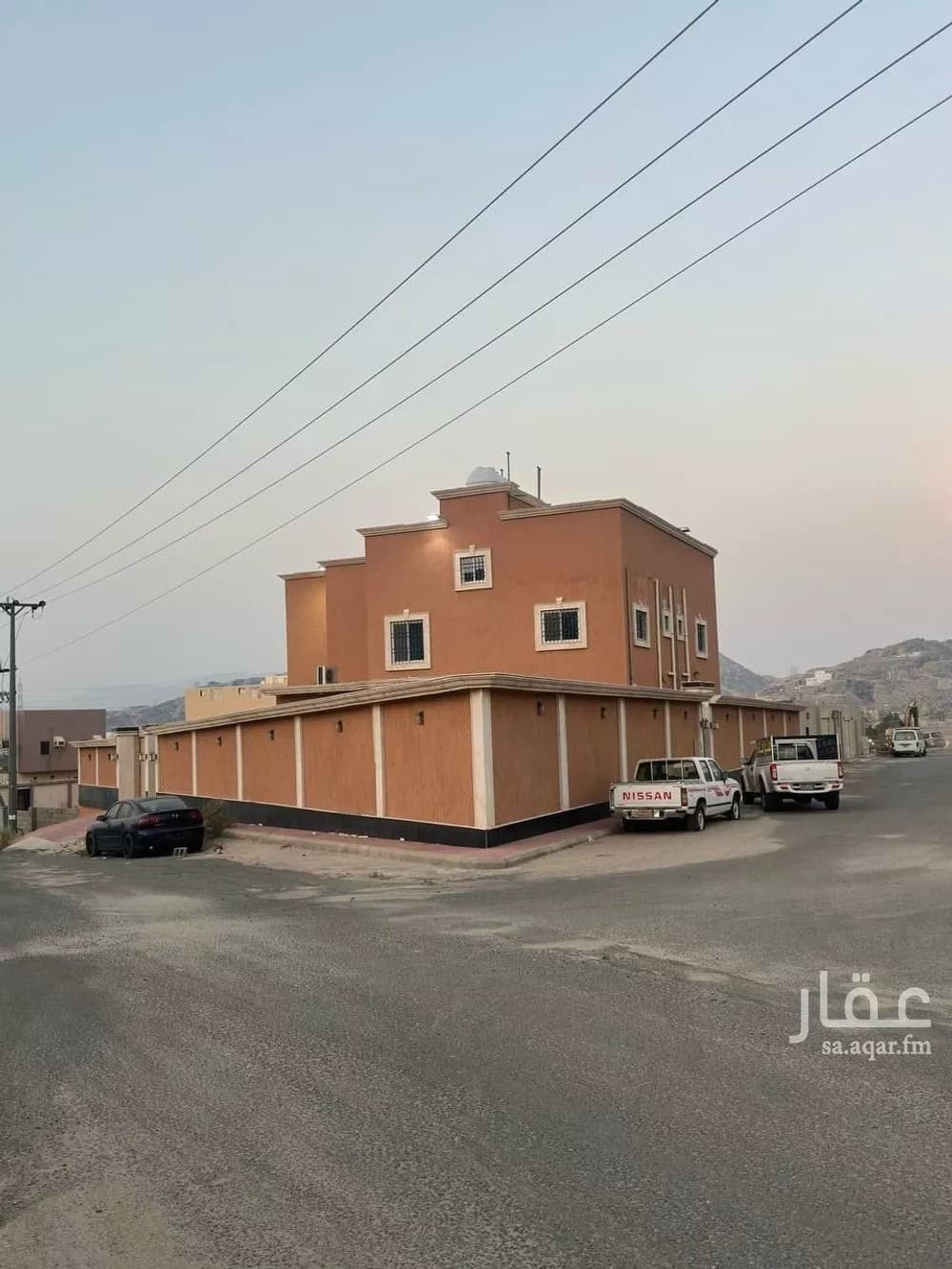 7 bedroom villa in Al Awali 2