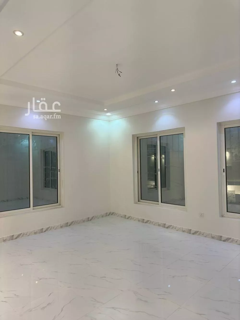 7 bedroom villa in Al Awali 12