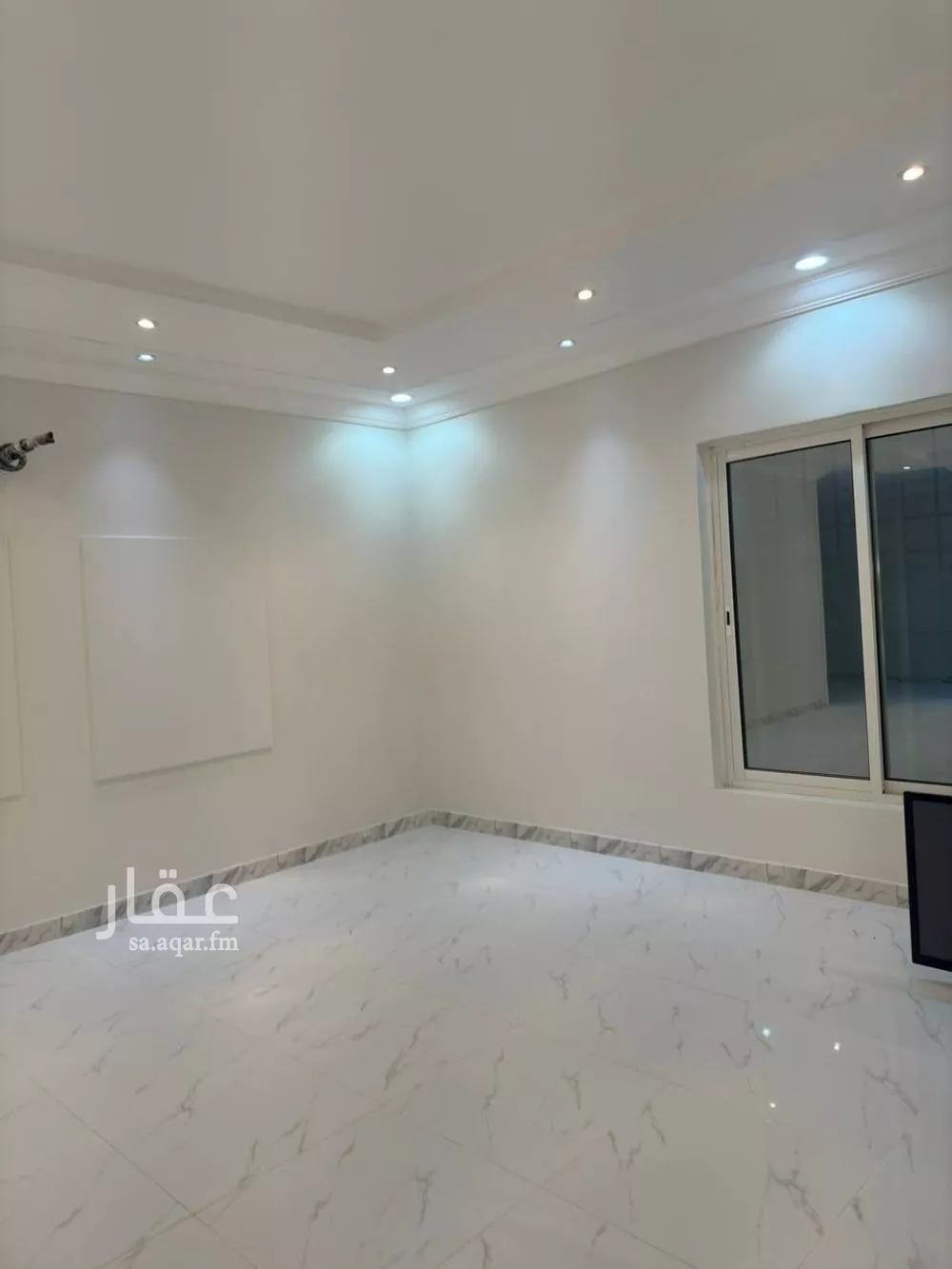 7 bedroom villa in Al Awali 22