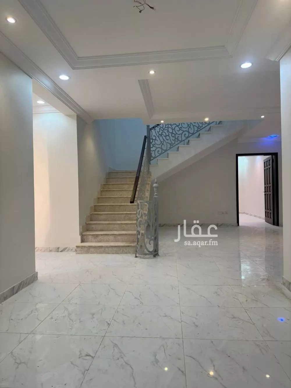 7 bedroom villa in Al Awali 7