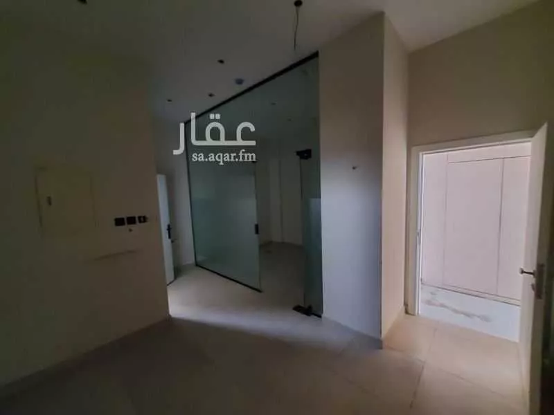 750 sqm shop in Al Aqiq 3