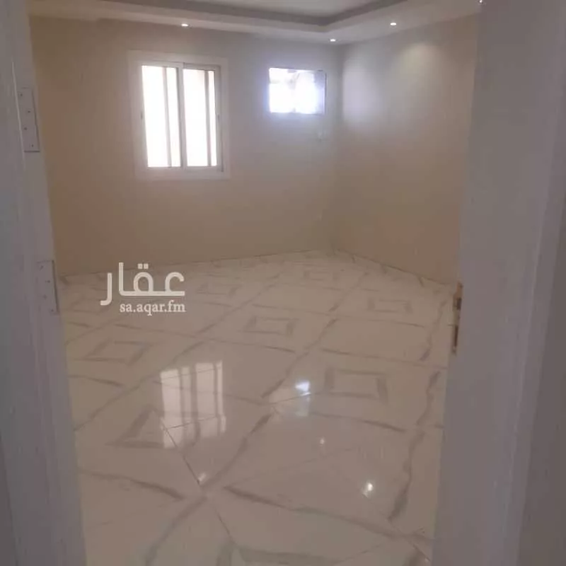 شقة 3 غرف في الشوقية 6