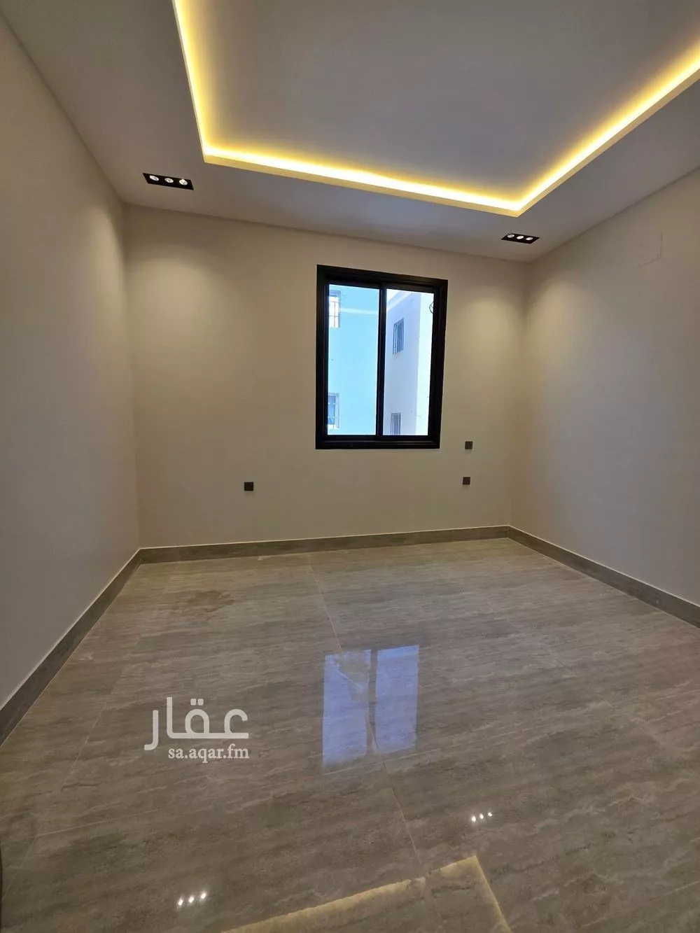 5 bedroom floor in Al Rimal 18