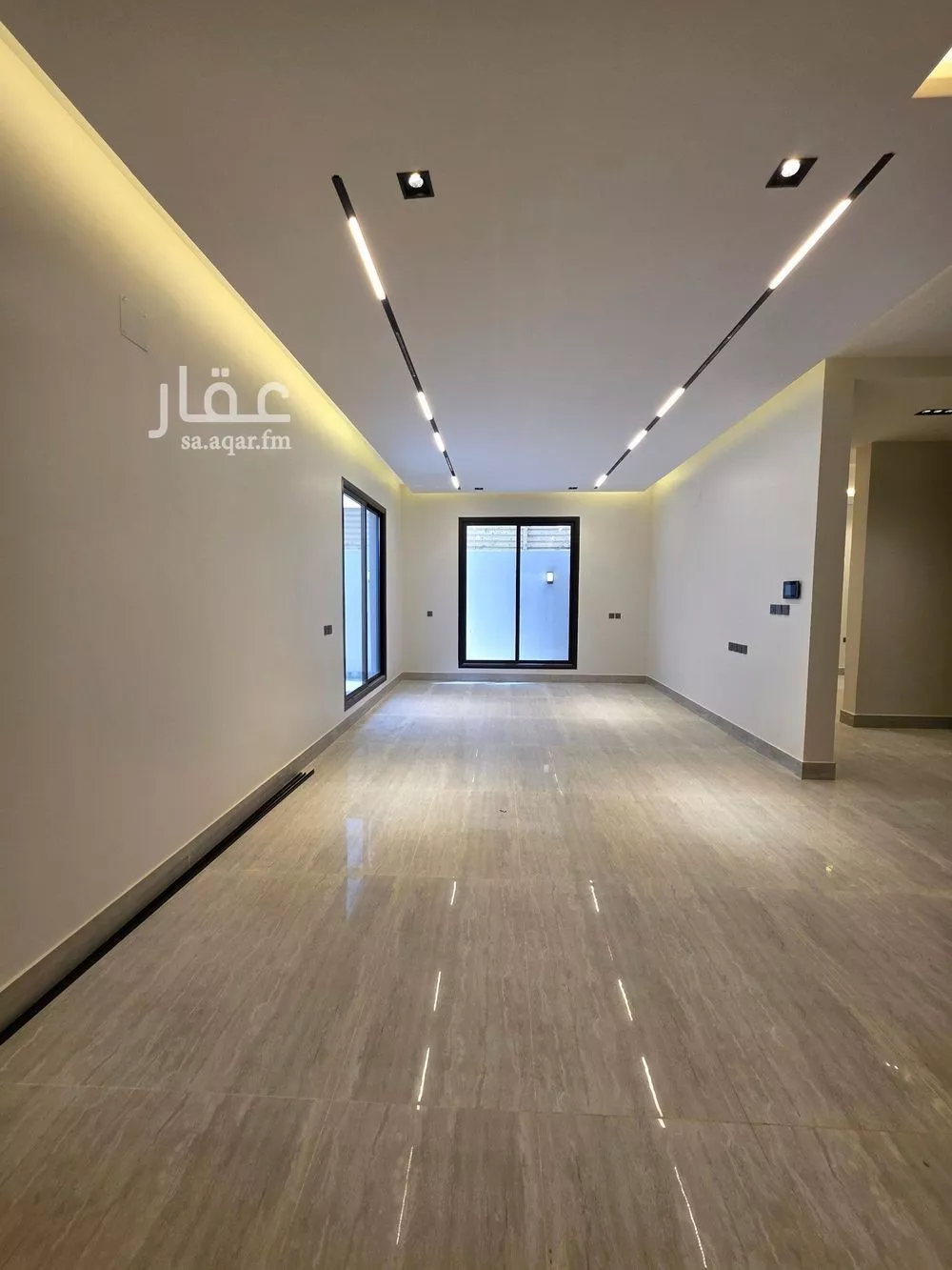5 bedroom floor in Al Rimal 19