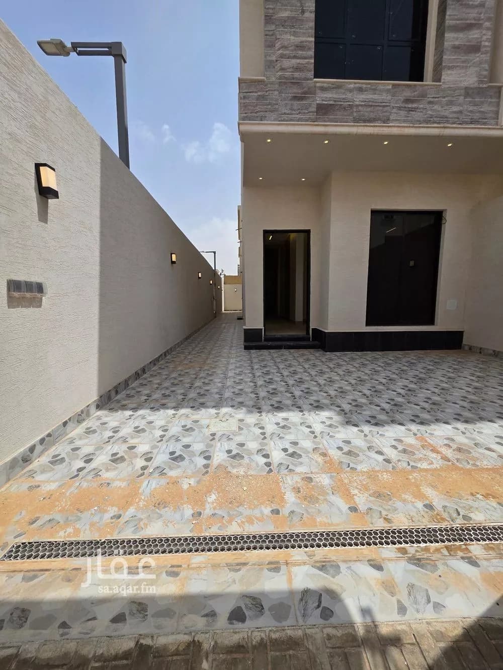 5 bedroom floor in Al Rimal 3
