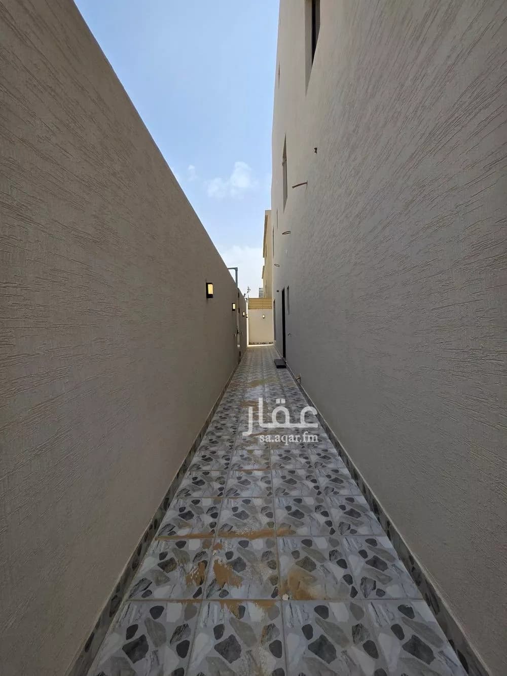 5 bedroom floor in Al Rimal 4