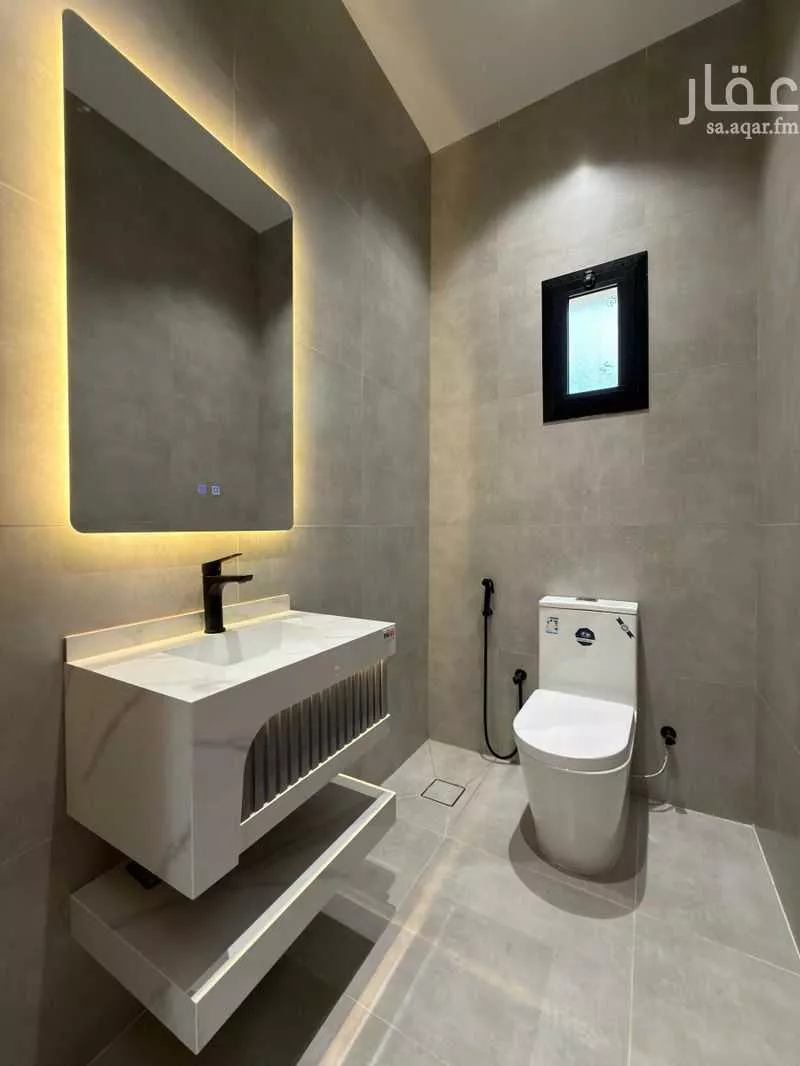 شقة 4 غرف في النعيم 3