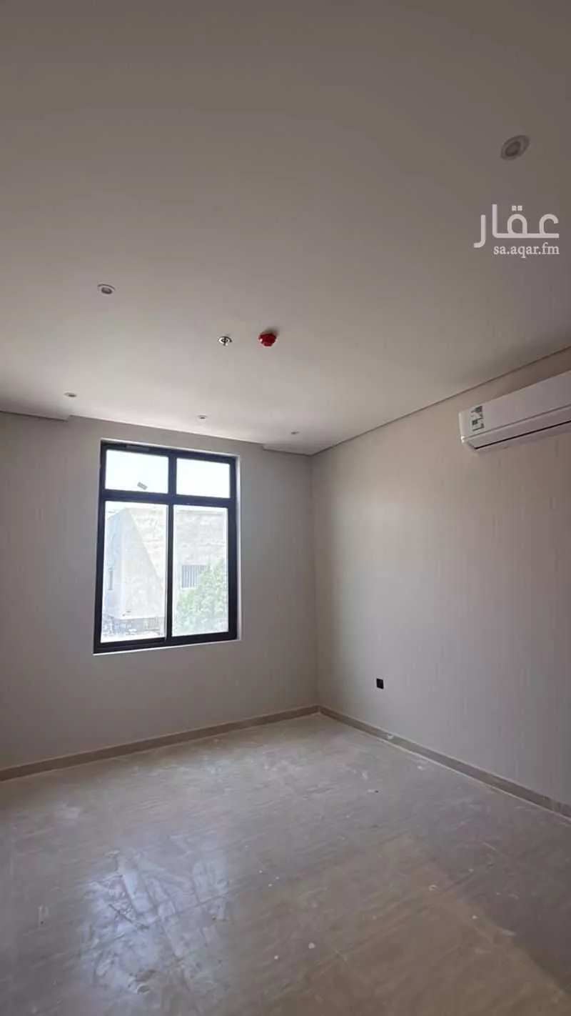 عمارة 348 م² في العقربية 5