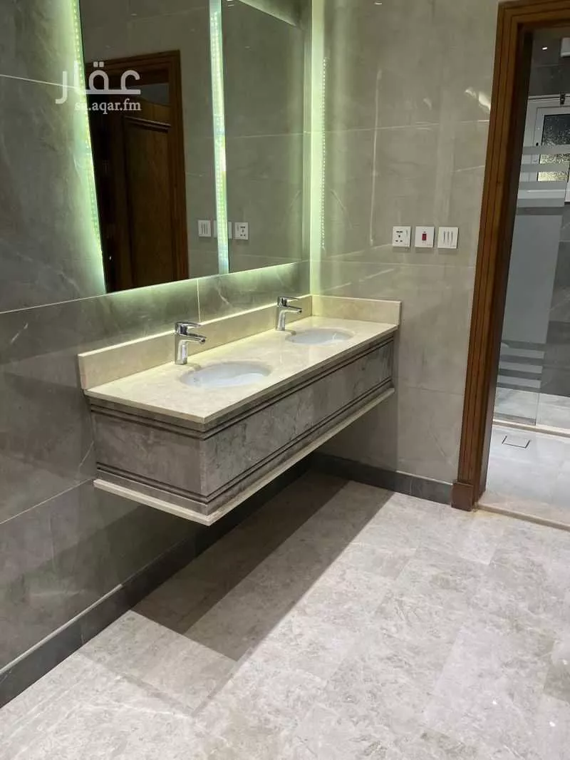 فيلا 10 غرف في الزمرد 6