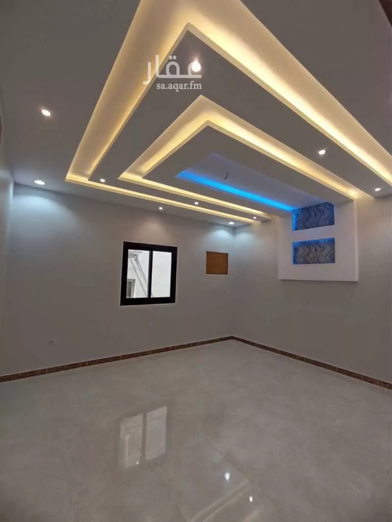 شقة 5 غرف في الريان 3