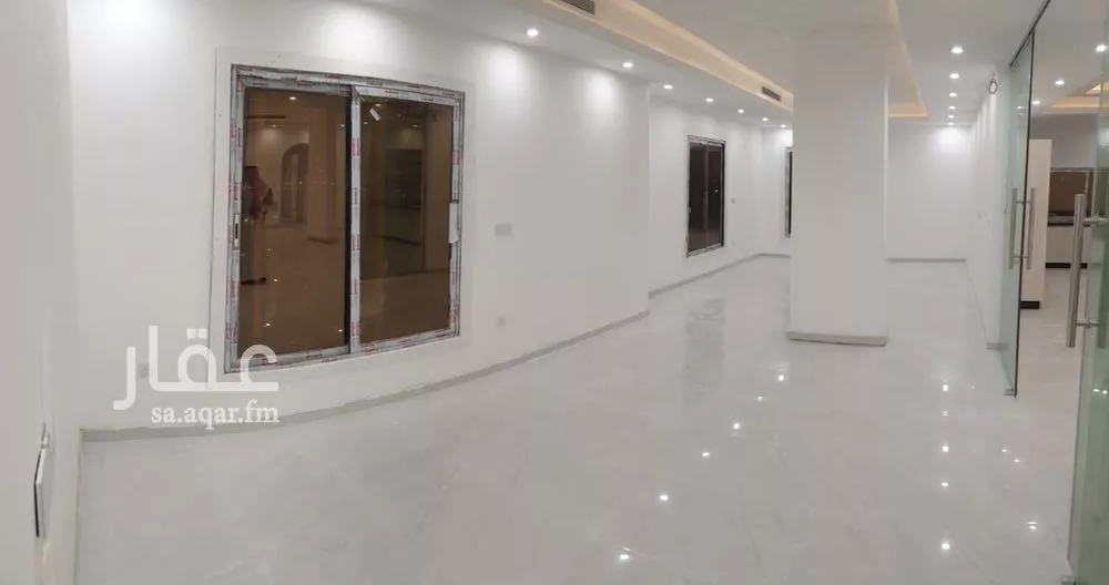 شقة 5 غرف في السلامة 10