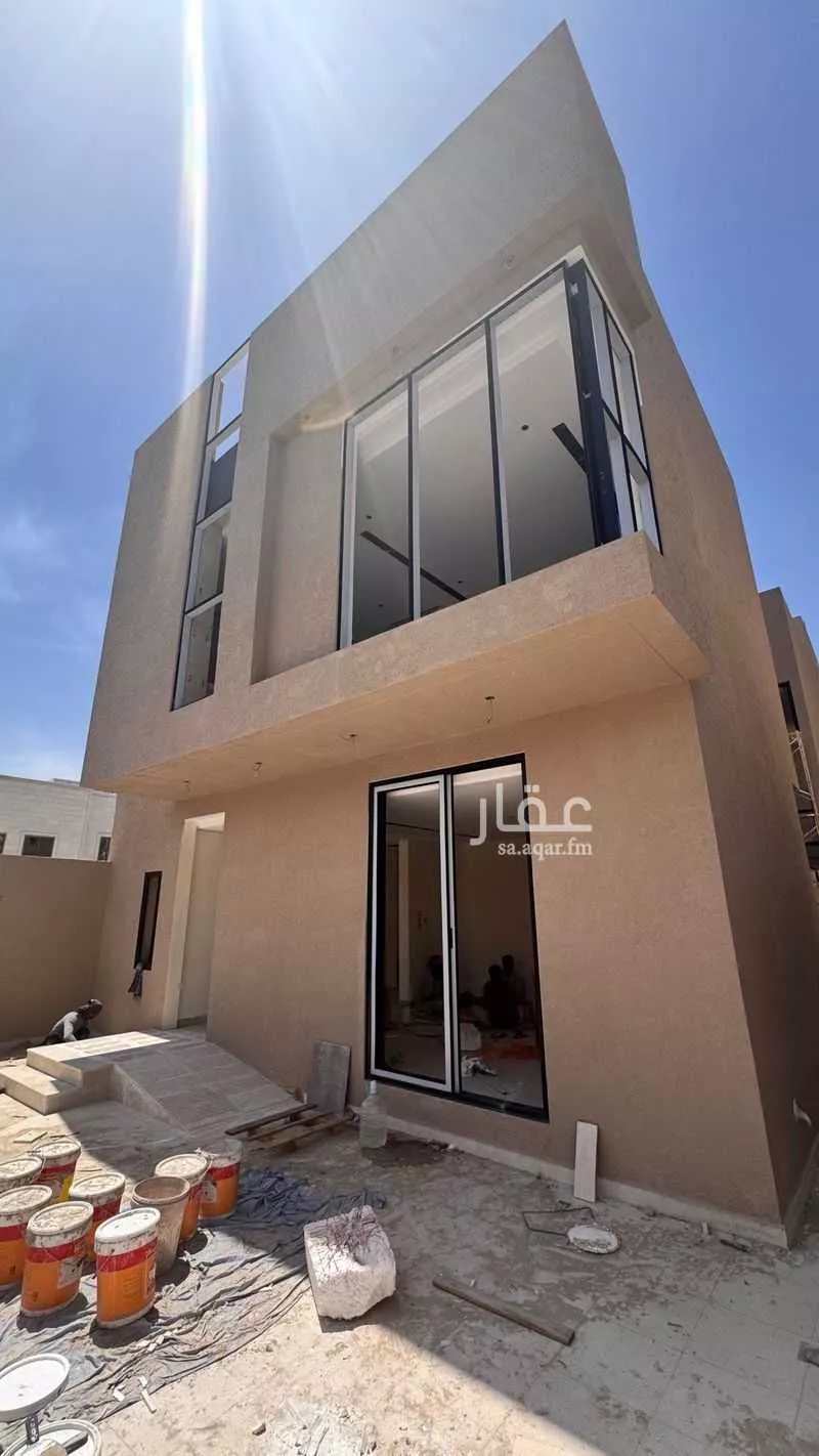 فيلا 5 غرف في الشاطئ الشرقي 3