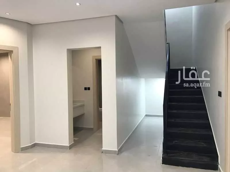 7 bedroom apartment in Dahiat King Fahd 8
