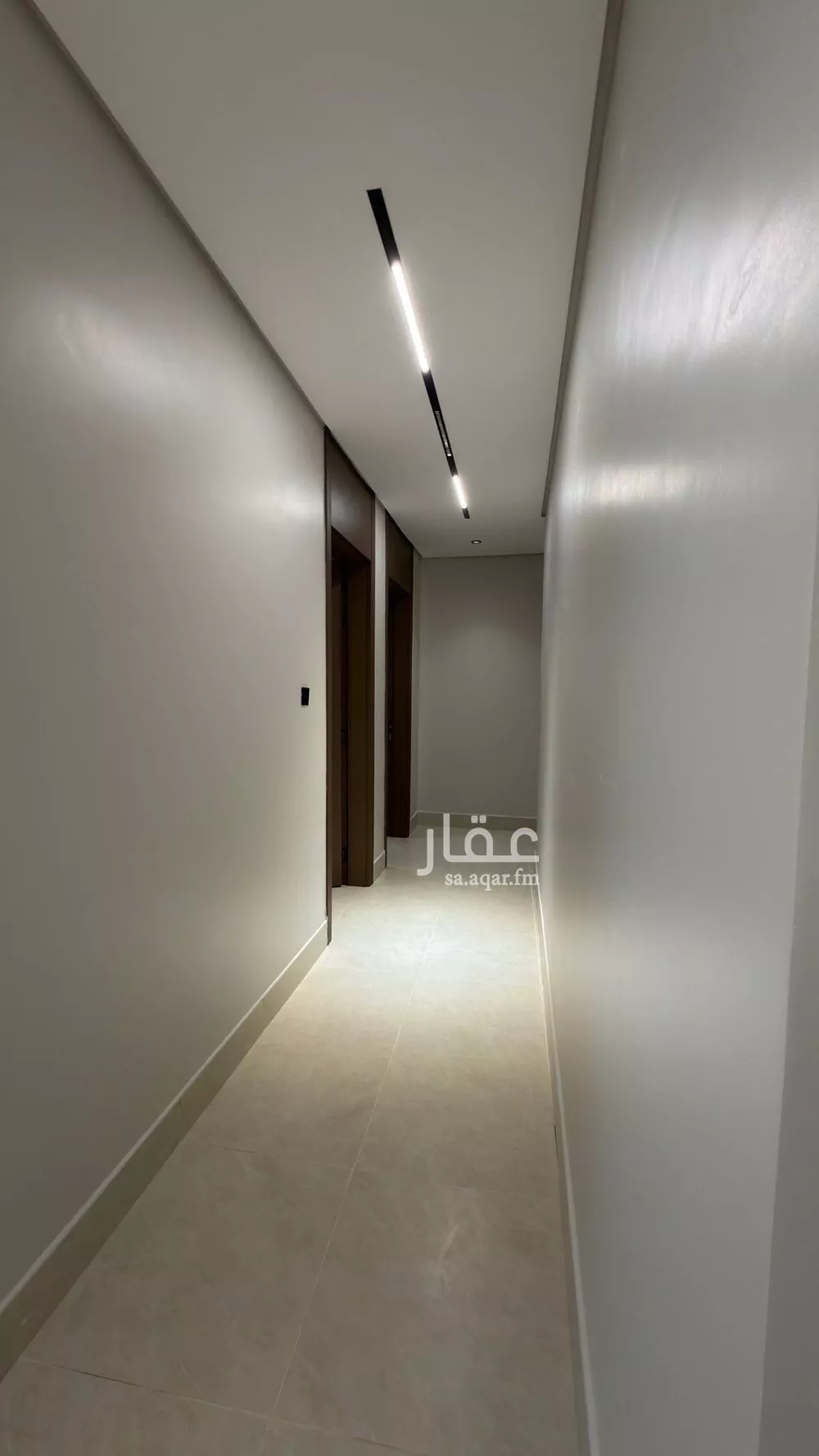 شقة 4 غرف في الحمرا 2