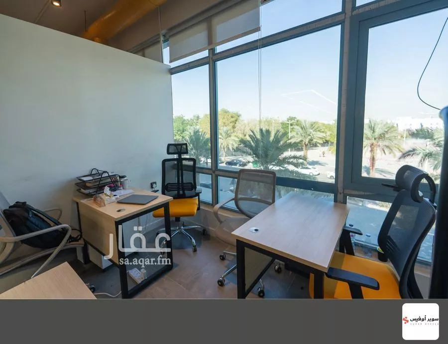مكتب 9000 م² في السويدي 7