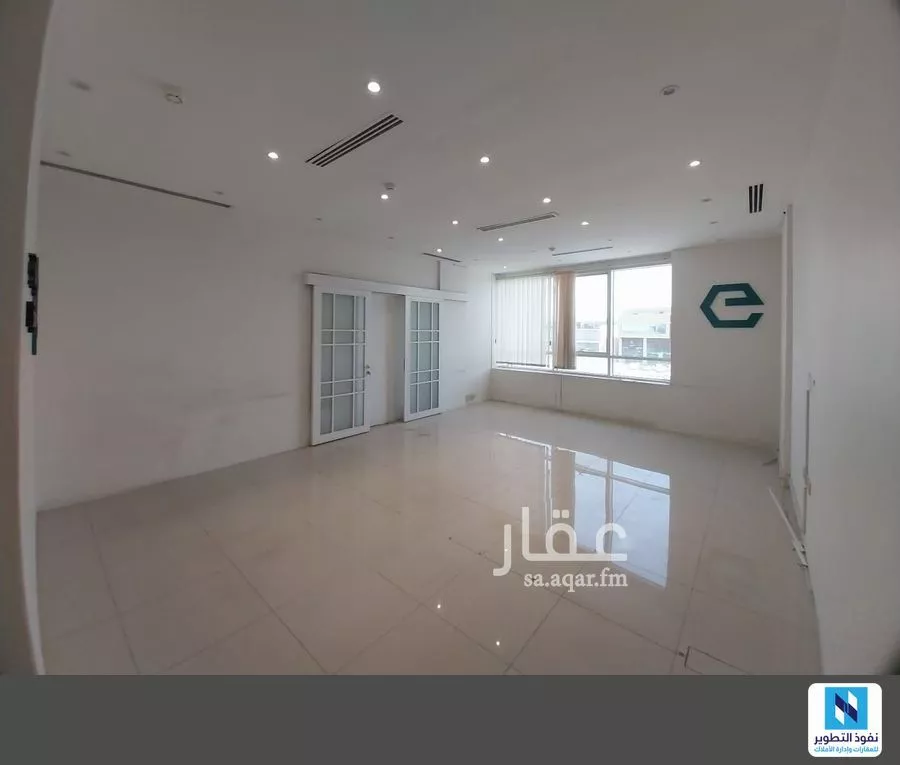 مكتب 67 م² في الياسمين 4