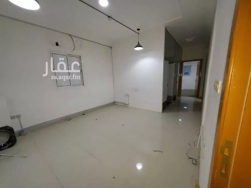 مكتب 825 م² في حطين 5