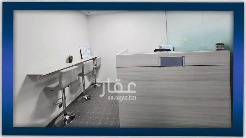 مكتب 420 م² في العليا 5