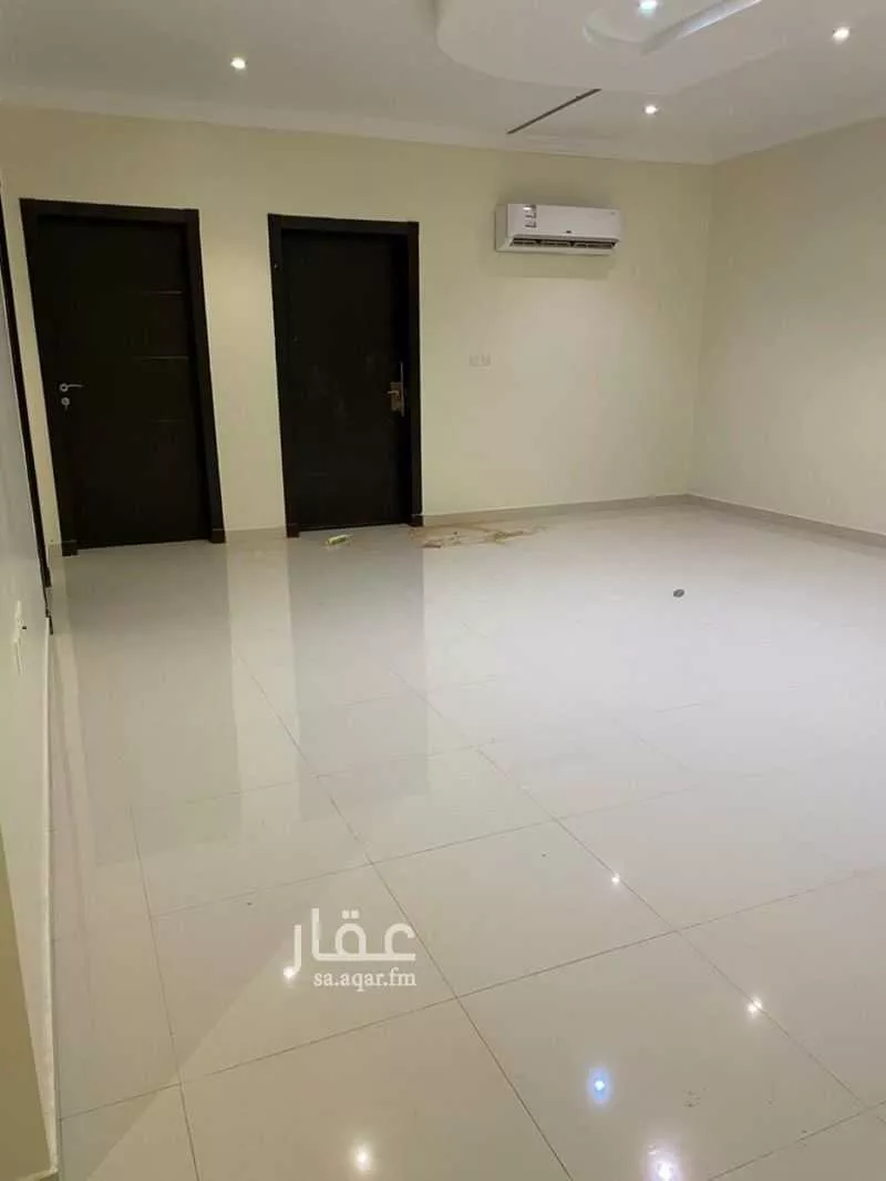 مكتب 870 م² في ظهرة نمار 11