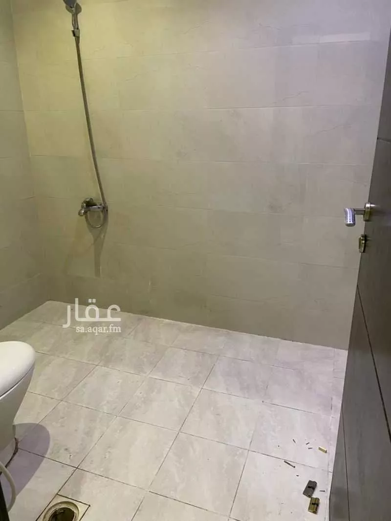 مكتب 870 م² في ظهرة نمار 17