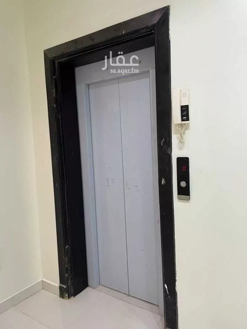 مكتب 870 م² في ظهرة نمار 5