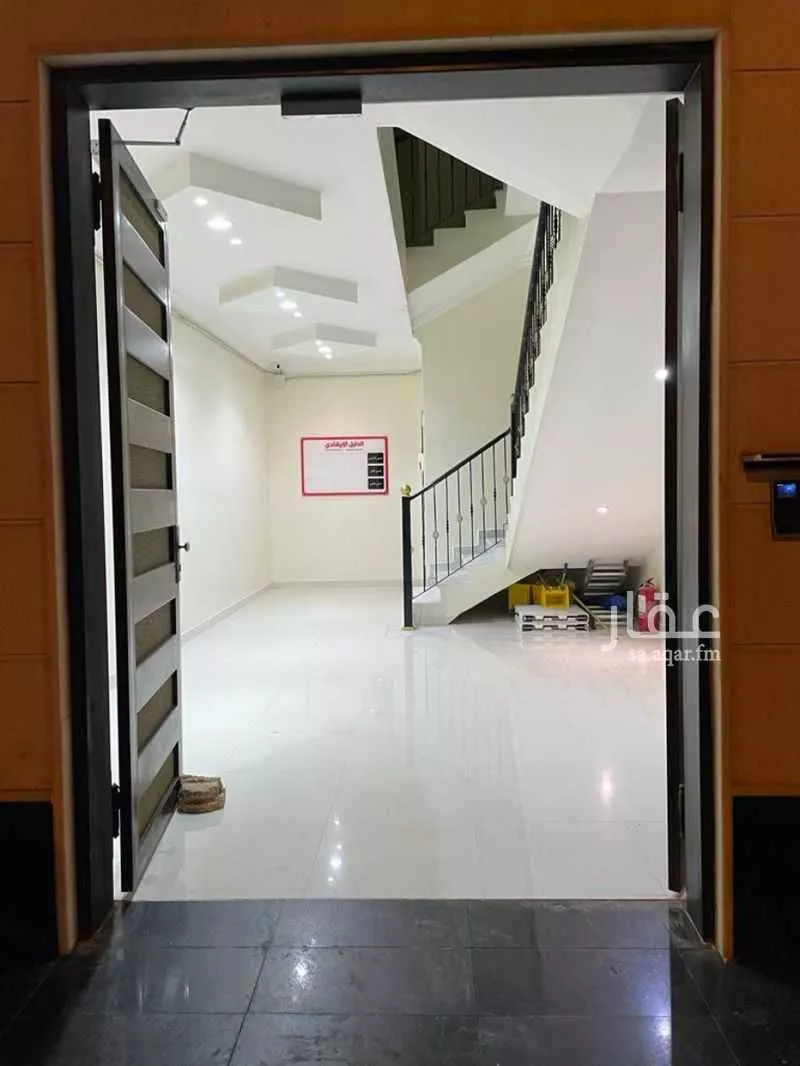 مكتب 870 م² في ظهرة نمار 8