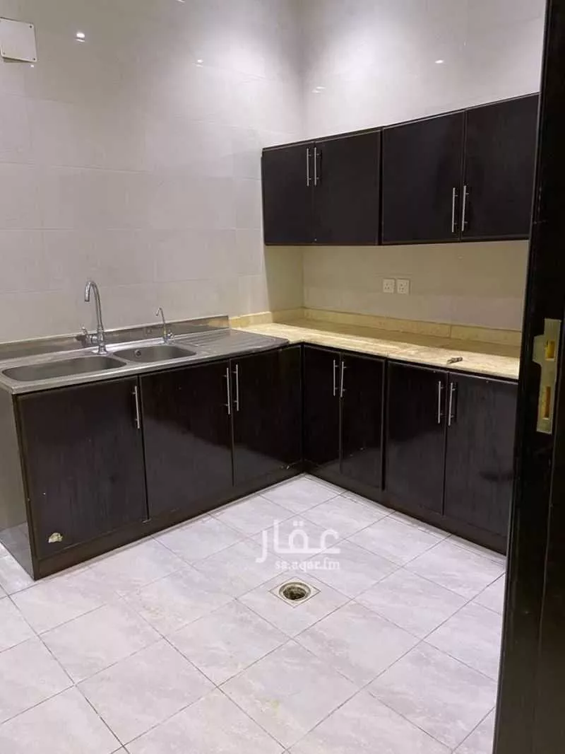 مكتب 870 م² في ظهرة نمار 9