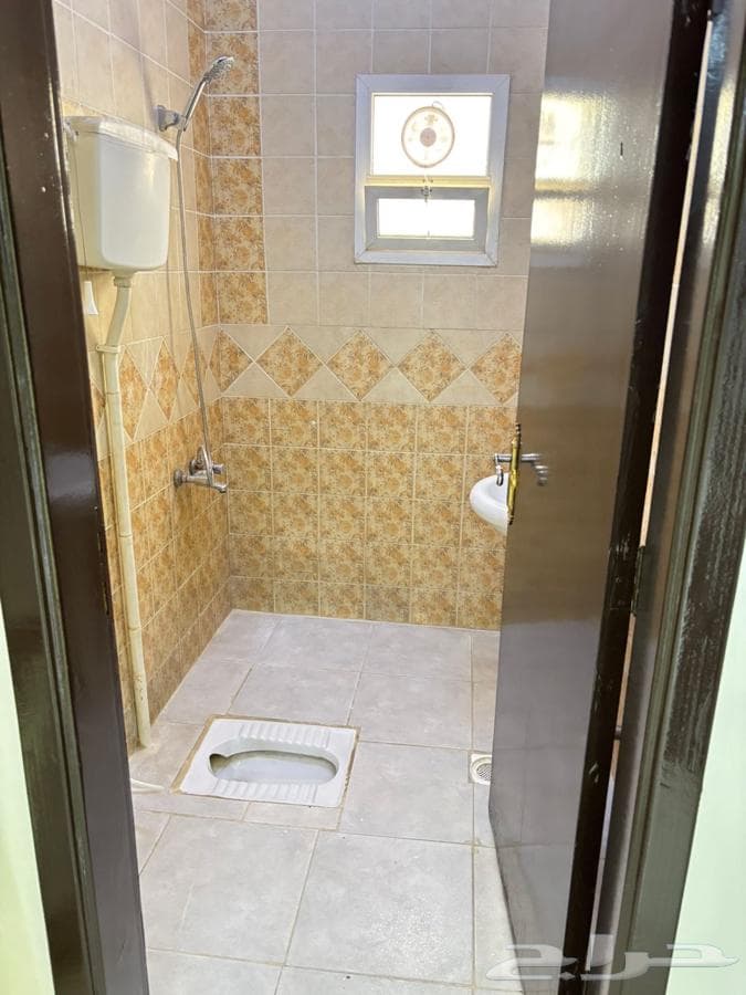 شقة 3 غرف في الرمال 10