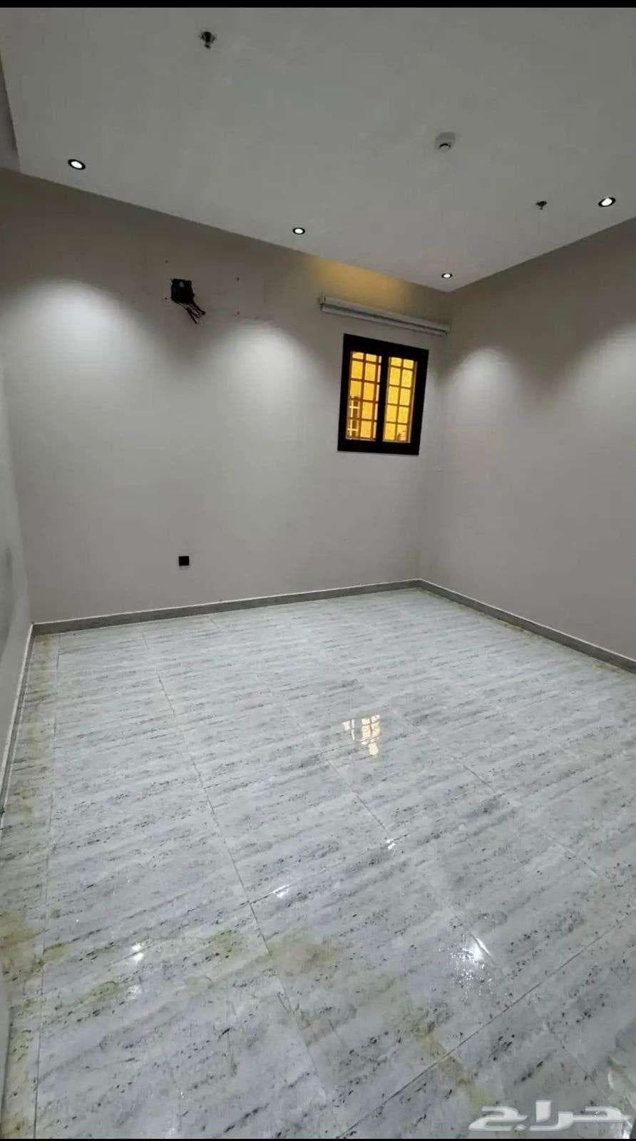 شقة 4 غرف في القادسية 3